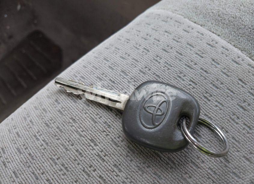 Photo 11 of 2007 Toyota Corolla CE (VIN 1NXBR32E17Z898776)