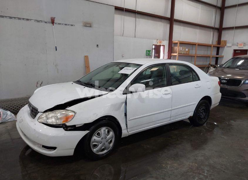 Photo 2 of 2007 Toyota Corolla LE (VIN 1NXBR32E17Z901904)