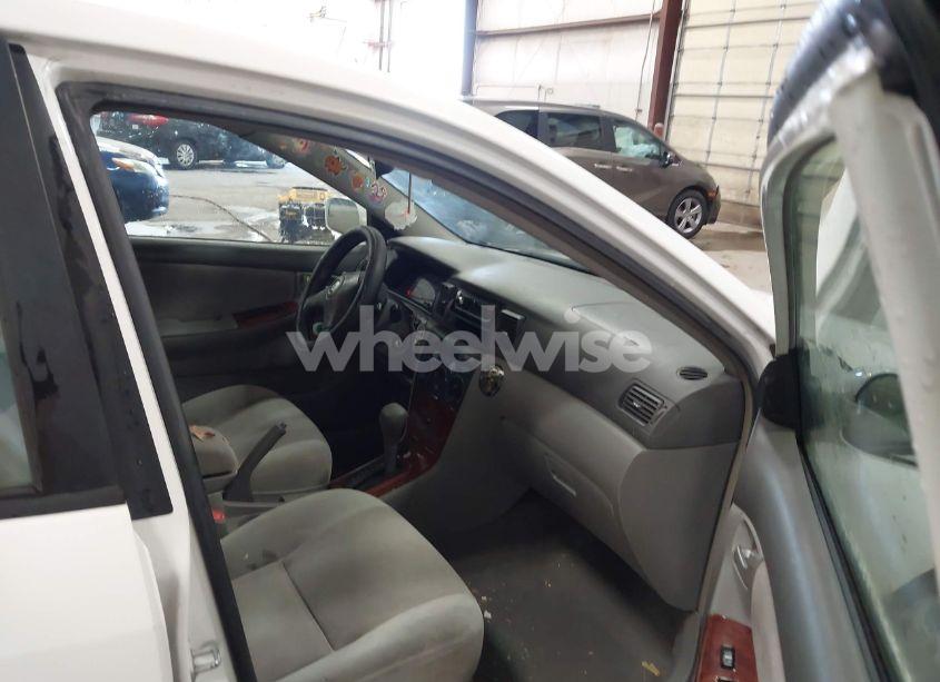 Photo 5 of 2007 Toyota Corolla LE (VIN 1NXBR32E17Z901904)