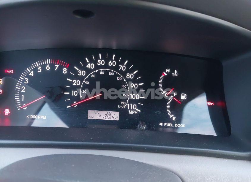 Photo 7 of 2007 Toyota Corolla LE (VIN 1NXBR32E17Z908576)