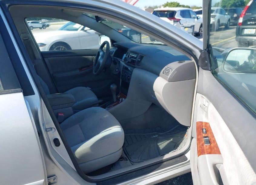 Photo 5 of 2008 Toyota Corolla LE (VIN 1NXBR32E18Z030181)