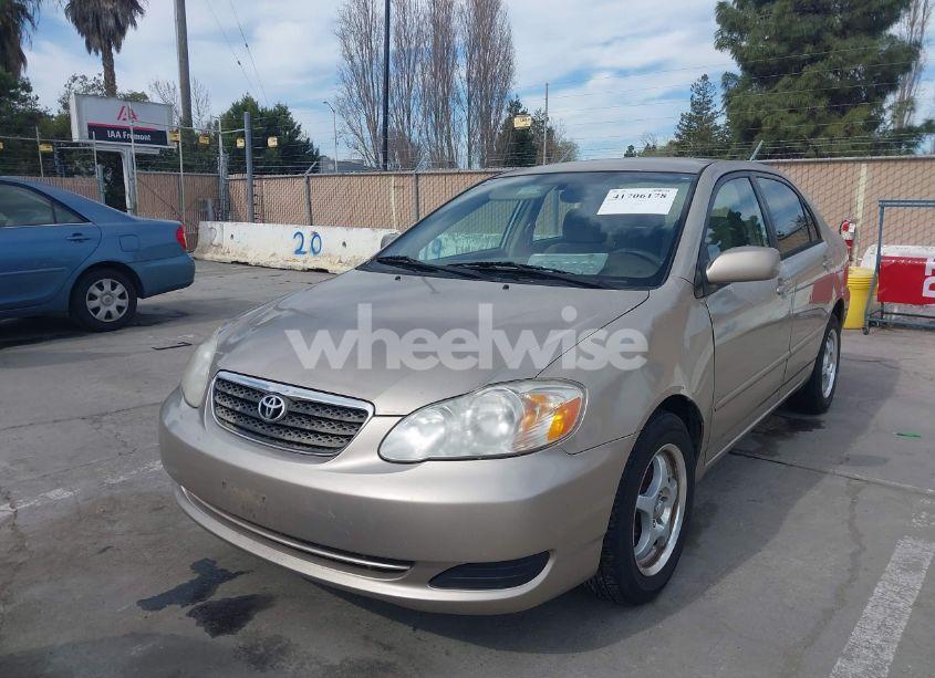 Photo 2 of 2008 Toyota Corolla LE (VIN 1NXBR32E18Z035574)