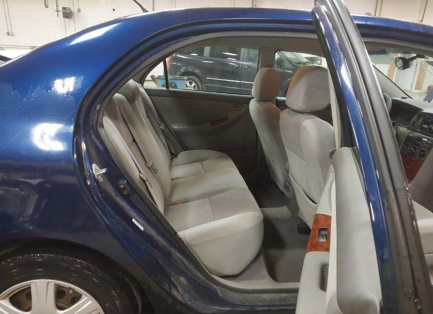 Photo 8 of 2008 Toyota Corolla LE (VIN 1NXBR32E18Z940459)