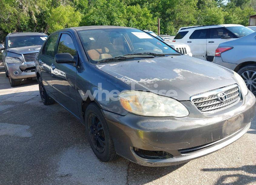 2008 Toyota Corolla LE (VIN 1NXBR32E18Z952448) main photo