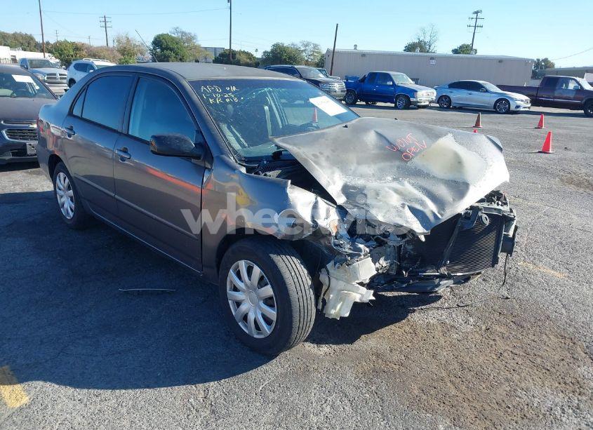 2008 Toyota Corolla LE (VIN 1NXBR32E18Z967435) main photo