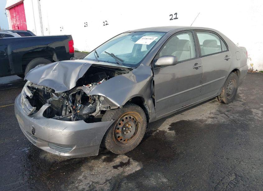 Photo 2 of 2003 Toyota Corolla LE (VIN 1NXBR32E23Z095985)