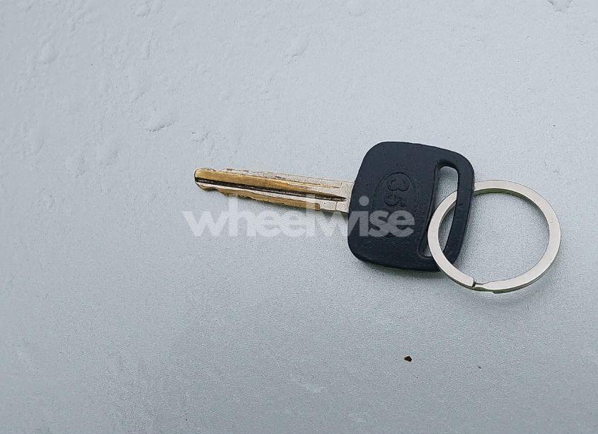 Photo 11 of 2003 Toyota Corolla CE (VIN 1NXBR32E23Z098952)