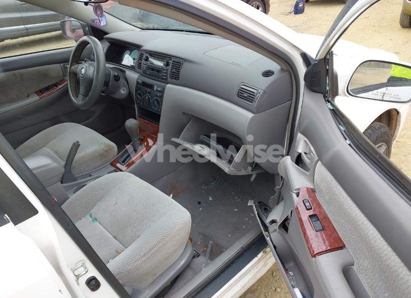 Photo 5 of 2004 Toyota Corolla LE (VIN 1NXBR32E24Z228732)