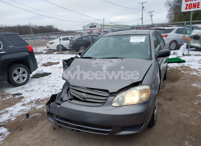 Photo 2 of 2004 Toyota Corolla CE (VIN 1NXBR32E24Z282502)