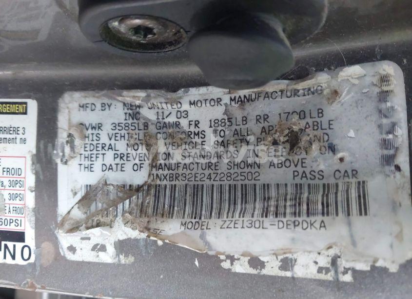 Photo 9 of 2004 Toyota Corolla CE (VIN 1NXBR32E24Z282502)