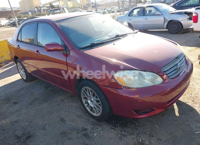 2004 Toyota Corolla LE (VIN 1NXBR32E24Z321346) main photo