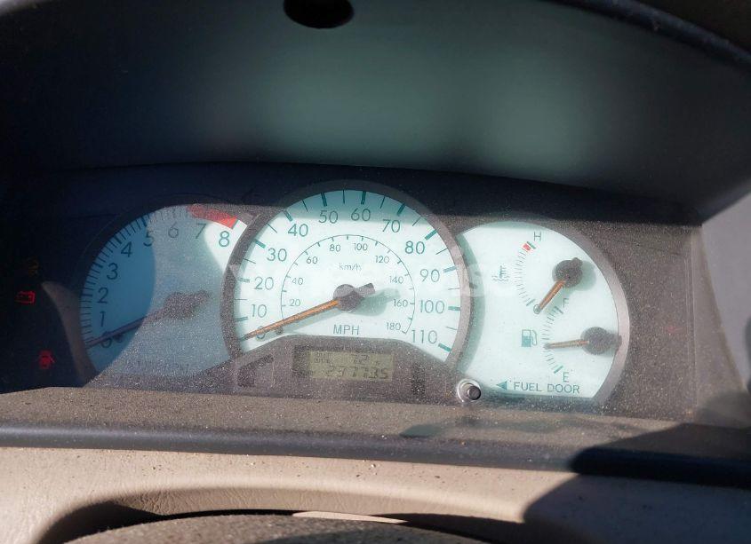 Photo 7 of 2004 Toyota Corolla LE (VIN 1NXBR32E24Z321346)