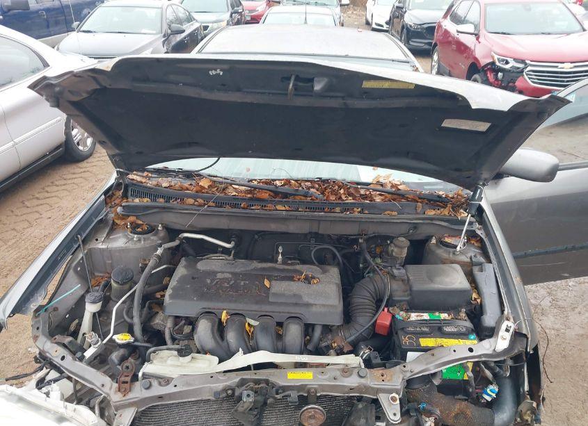 Photo 10 of 2004 Toyota Corolla CE (VIN 1NXBR32E24Z325235)