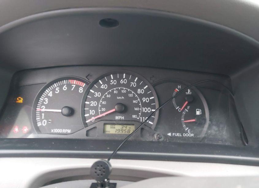 Photo 7 of 2004 Toyota Corolla CE (VIN 1NXBR32E24Z325235)