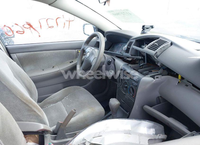 Photo 5 of 2004 Toyota Corolla CE/LE/S (VIN 1NXBR32E24Z336798)