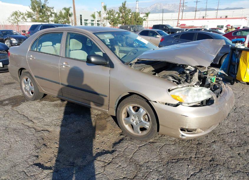 2005 Toyota Corolla CE (VIN 1NXBR32E25Z342585) main photo
