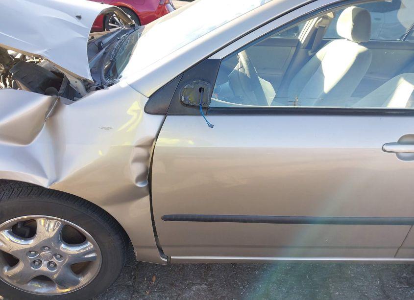 Photo 12 of 2005 Toyota Corolla CE (VIN 1NXBR32E25Z342585)