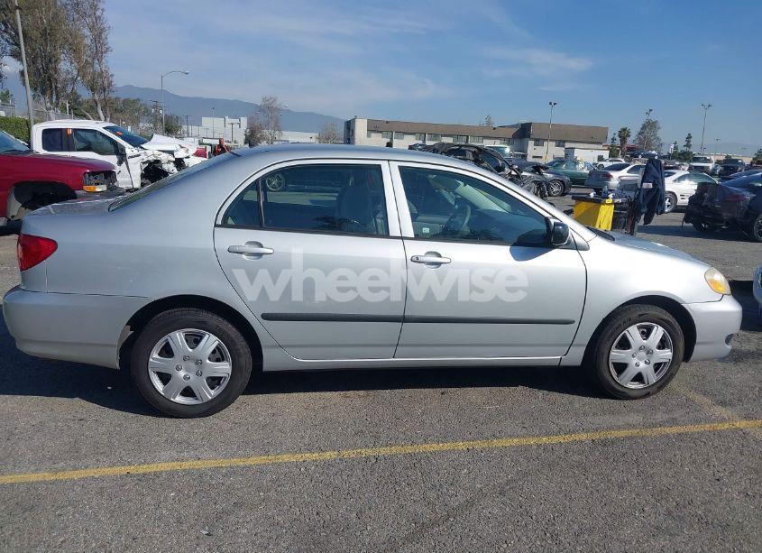 Photo 13 of 2005 Toyota Corolla CE (VIN 1NXBR32E25Z392998)