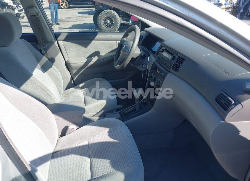 Photo 5 of 2005 Toyota Corolla CE (VIN 1NXBR32E25Z392998)