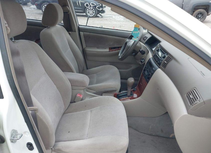 Photo 5 of 2005 Toyota Corolla LE (VIN 1NXBR32E25Z422792)