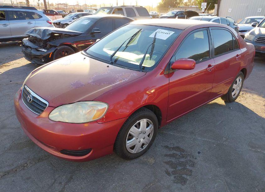 Photo 2 of 2005 Toyota Corolla LE (VIN 1NXBR32E25Z438250)