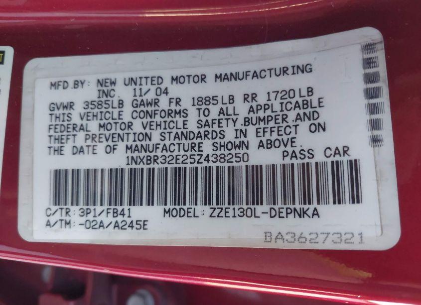 Photo 9 of 2005 Toyota Corolla LE (VIN 1NXBR32E25Z438250)