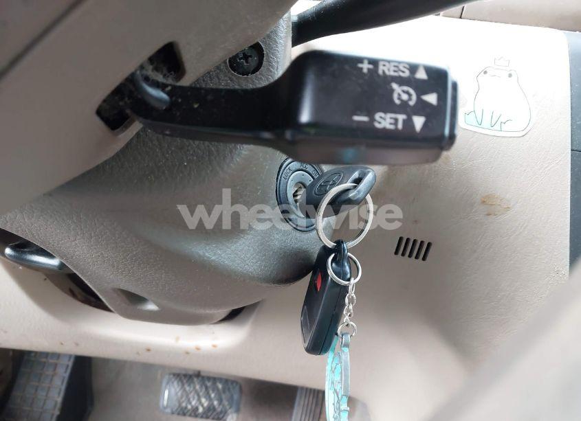 Photo 11 of 2005 Toyota Corolla LE (VIN 1NXBR32E25Z444923)