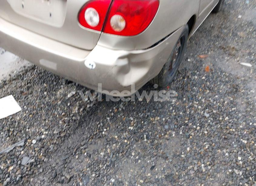 Photo 12 of 2005 Toyota Corolla LE (VIN 1NXBR32E25Z444923)