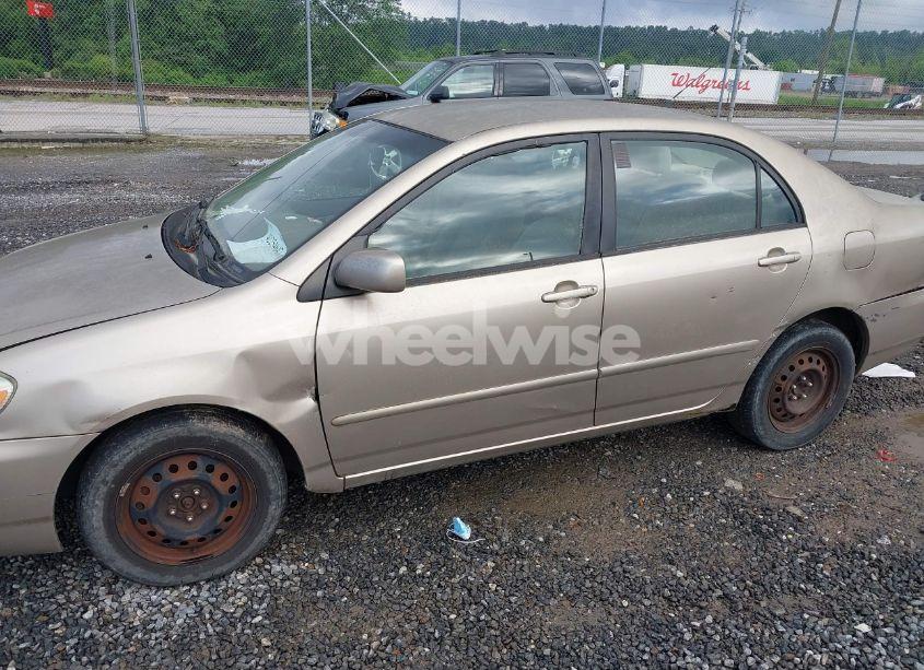 Photo 13 of 2005 Toyota Corolla LE (VIN 1NXBR32E25Z444923)