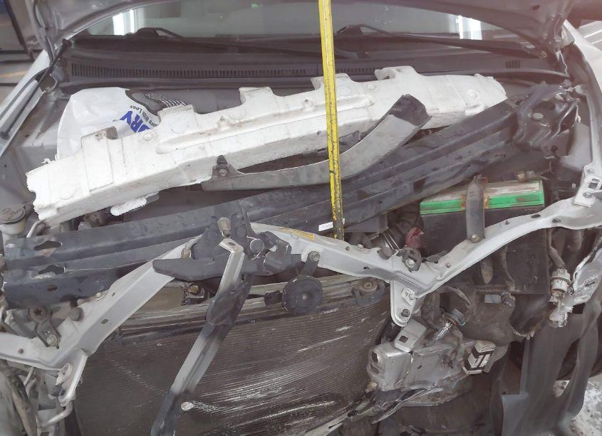 Photo 10 of 2005 Toyota Corolla CE (VIN 1NXBR32E25Z473659)