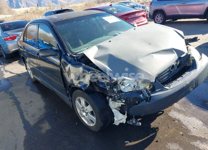 2005 Toyota Corolla S (VIN 1NXBR32E25Z494737) main photo