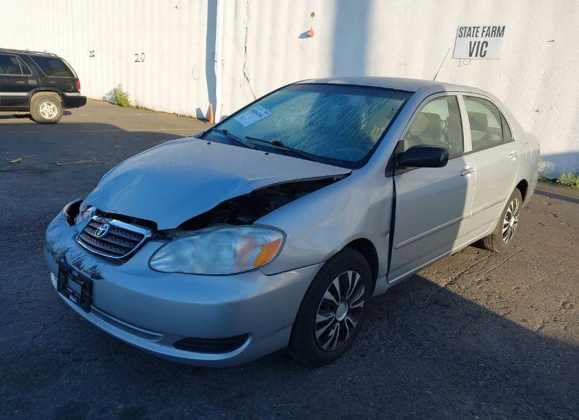 Photo 2 of 2005 Toyota Corolla CE (VIN 1NXBR32E25Z513898)