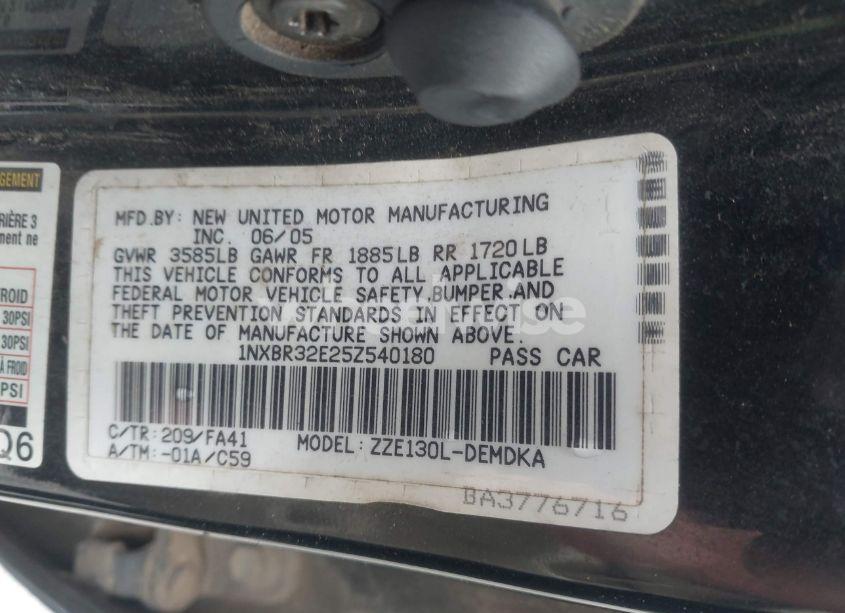 Photo 9 of 2005 Toyota Corolla CE (VIN 1NXBR32E25Z540180)