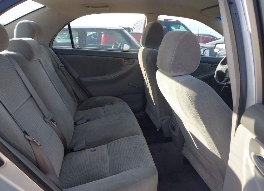 Photo 8 of 2005 Toyota Corolla CE (VIN 1NXBR32E25Z547436)