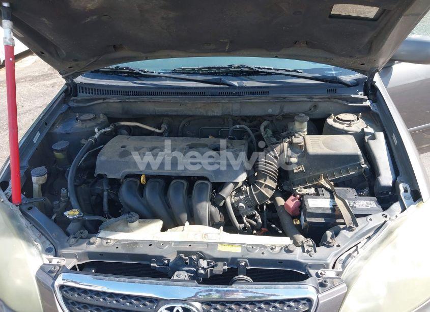 Photo 10 of 2005 Toyota Corolla S (VIN 1NXBR32E25Z547842)