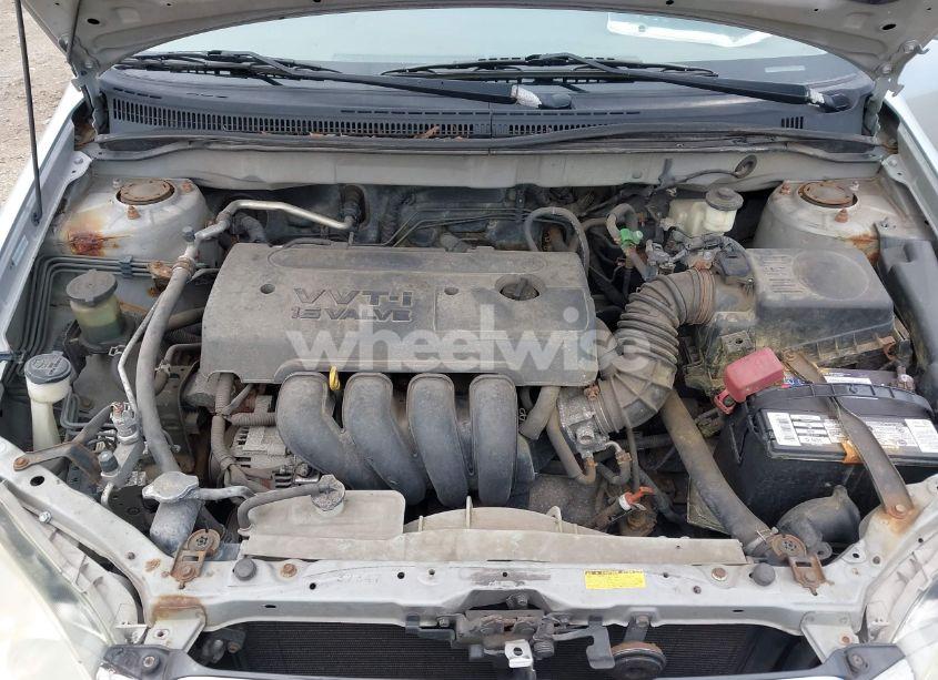 Photo 10 of 2005 Toyota Corolla LE (VIN 1NXBR32E25Z557920)
