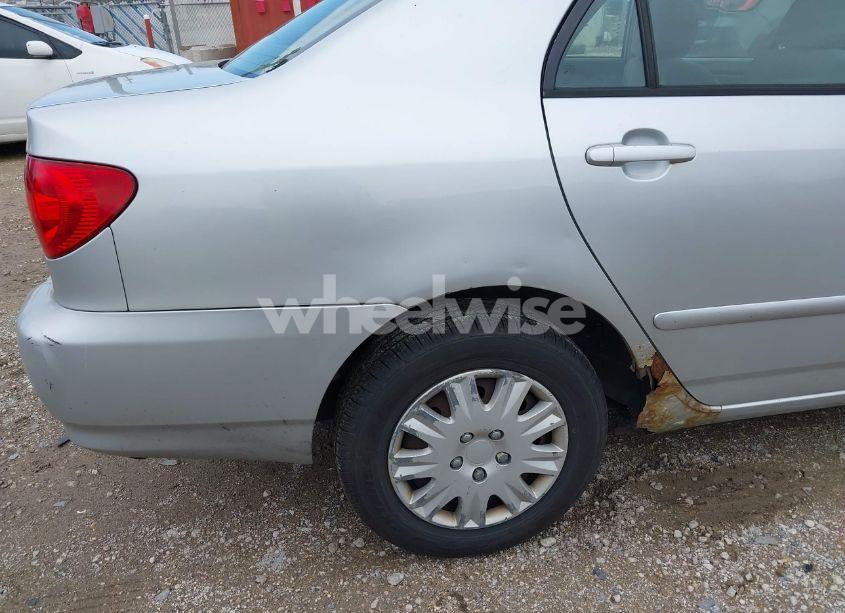 Photo 15 of 2005 Toyota Corolla LE (VIN 1NXBR32E25Z557920)