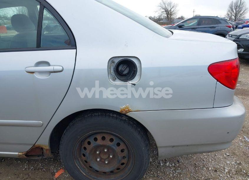 Photo 6 of 2005 Toyota Corolla LE (VIN 1NXBR32E25Z557920)