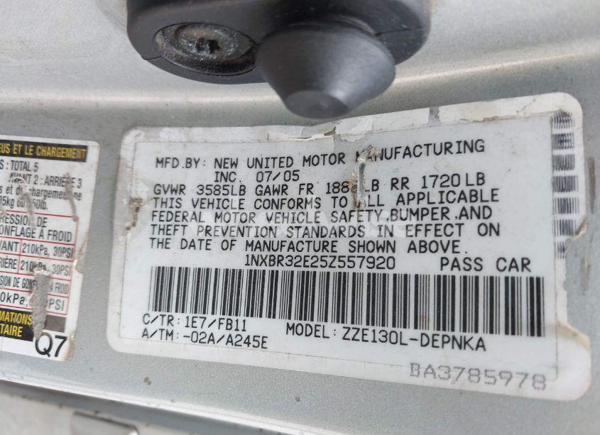 Photo 9 of 2005 Toyota Corolla LE (VIN 1NXBR32E25Z557920)