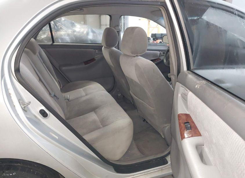 Photo 8 of 2006 Toyota Corolla CE/LE/S (VIN 1NXBR32E26Z582396)