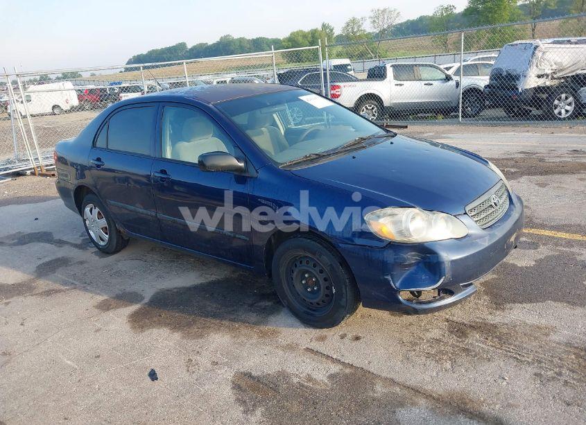 2006 Toyota Corolla CE (VIN 1NXBR32E26Z634058) main photo