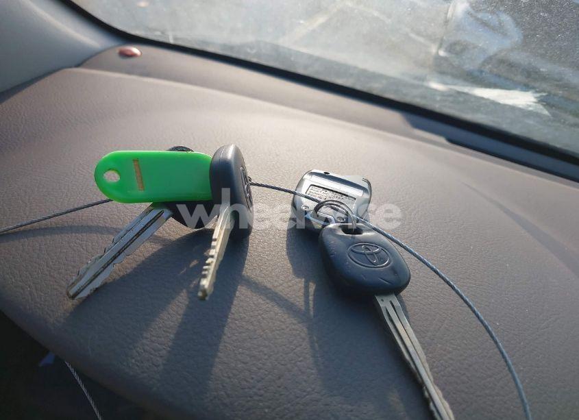 Photo 11 of 2006 Toyota Corolla CE (VIN 1NXBR32E26Z634058)