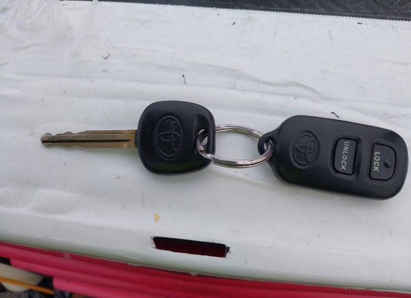 Photo 11 of 2006 Toyota Corolla LE (VIN 1NXBR32E26Z666072)