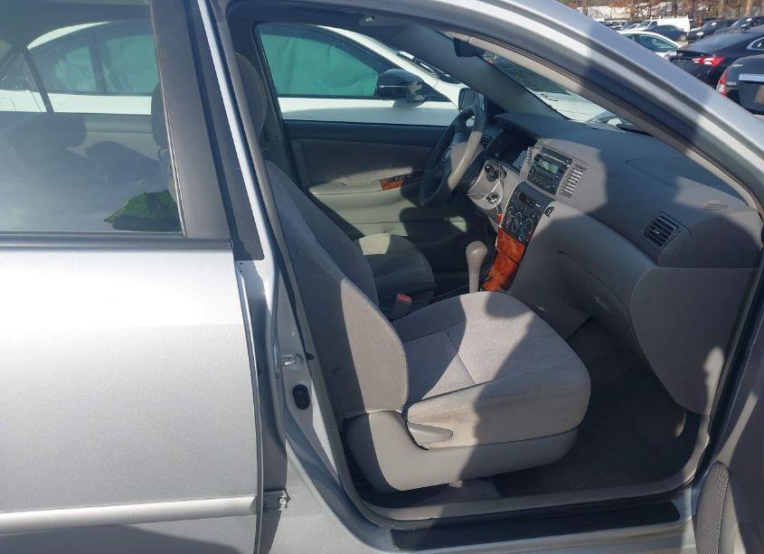 Photo 5 of 2006 Toyota Corolla LE (VIN 1NXBR32E26Z676374)