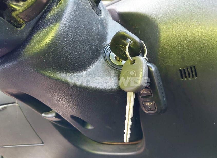 Photo 11 of 2006 Toyota Corolla S (VIN 1NXBR32E26Z699685)