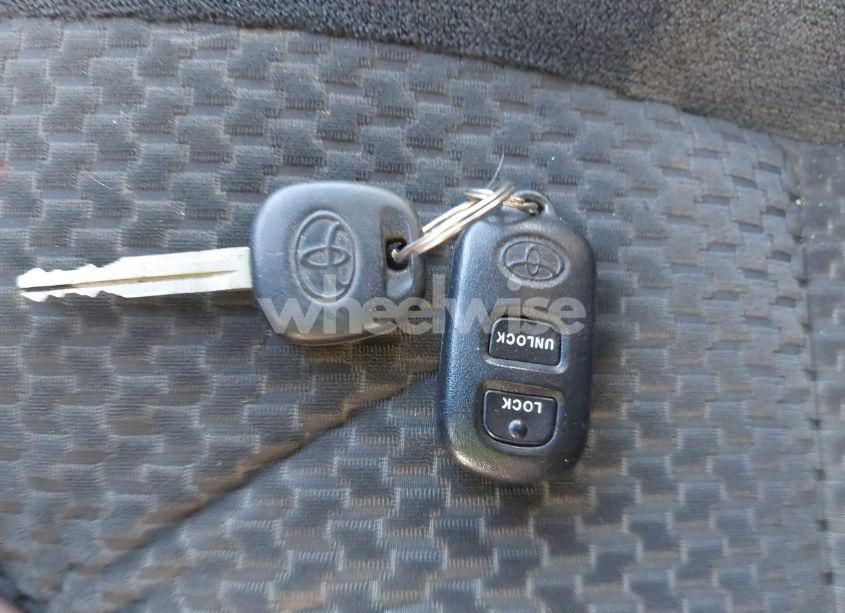 Photo 11 of 2006 Toyota Corolla S (VIN 1NXBR32E26Z700799)