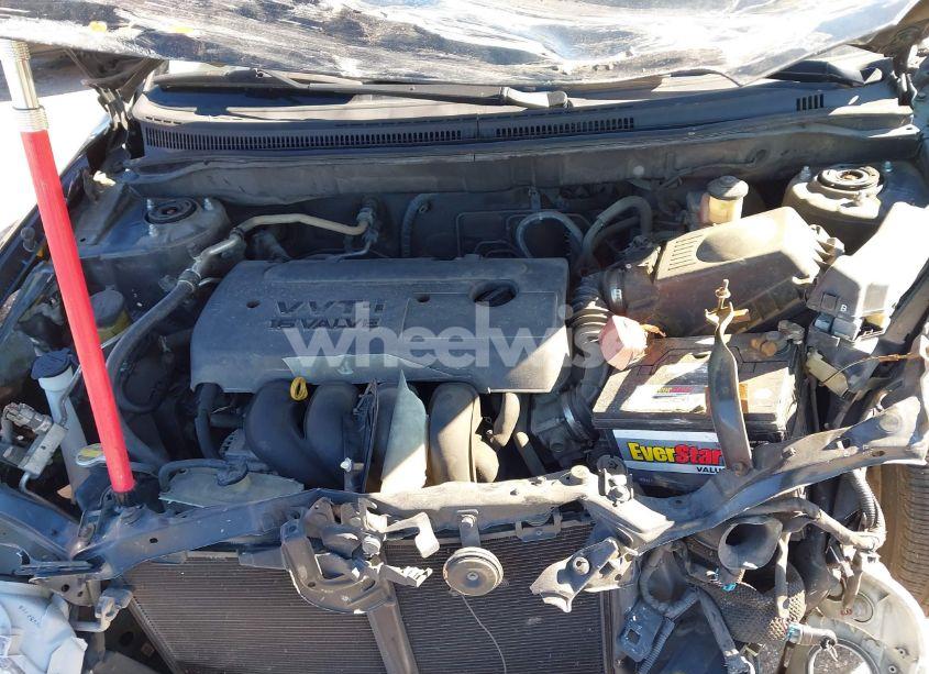 Photo 10 of 2006 Toyota Corolla S (VIN 1NXBR32E26Z727114)