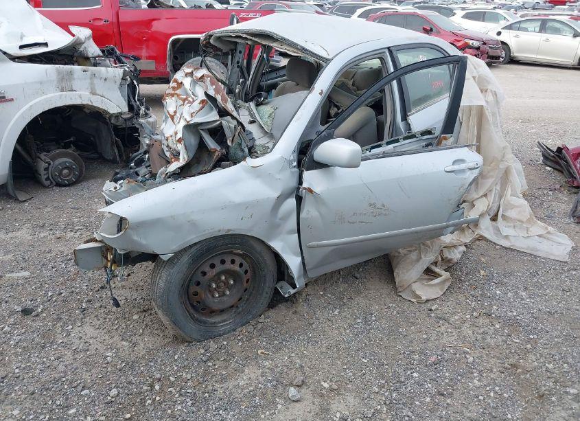 Photo 2 of 2006 Toyota Corolla LE (VIN 1NXBR32E26Z760579)