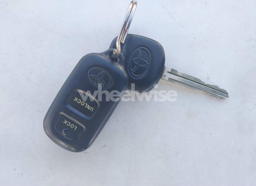 Photo 11 of 2007 Toyota Corolla LE (VIN 1NXBR32E27Z765928)