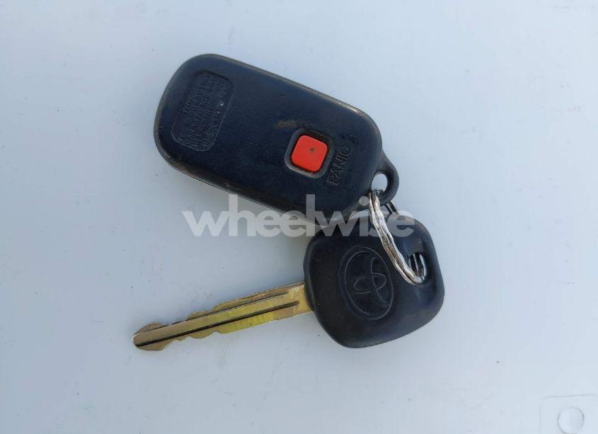 Photo 11 of 2007 Toyota Corolla LE (VIN 1NXBR32E27Z851868)